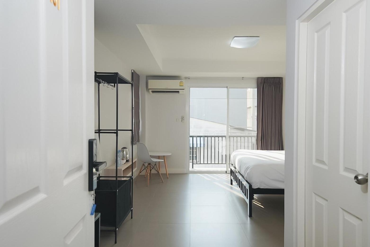 Mitr Inn Mrt Samyot Station - The Grand Palace มิตร อินน์ พระบรมมหาราชวัง Банкок Екстериор снимка